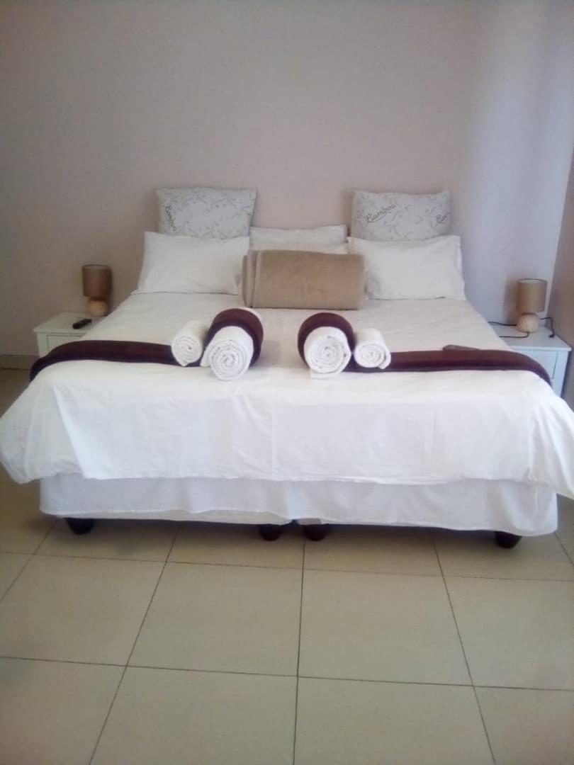 Elilo Bed And Breakfast Walvis Bay Ngoại thất bức ảnh